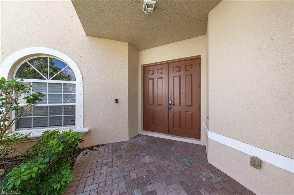 2537 Deerfield Lake Ct Property Photo 6