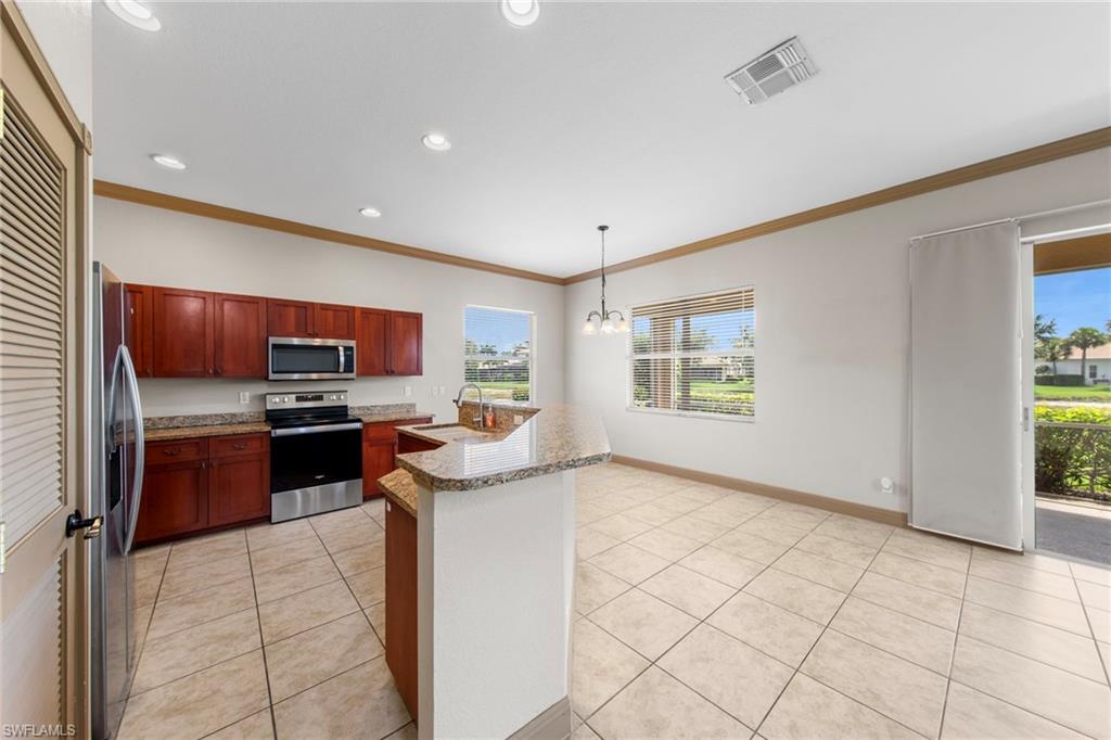 2537 Deerfield Lake Ct Property Photo 18