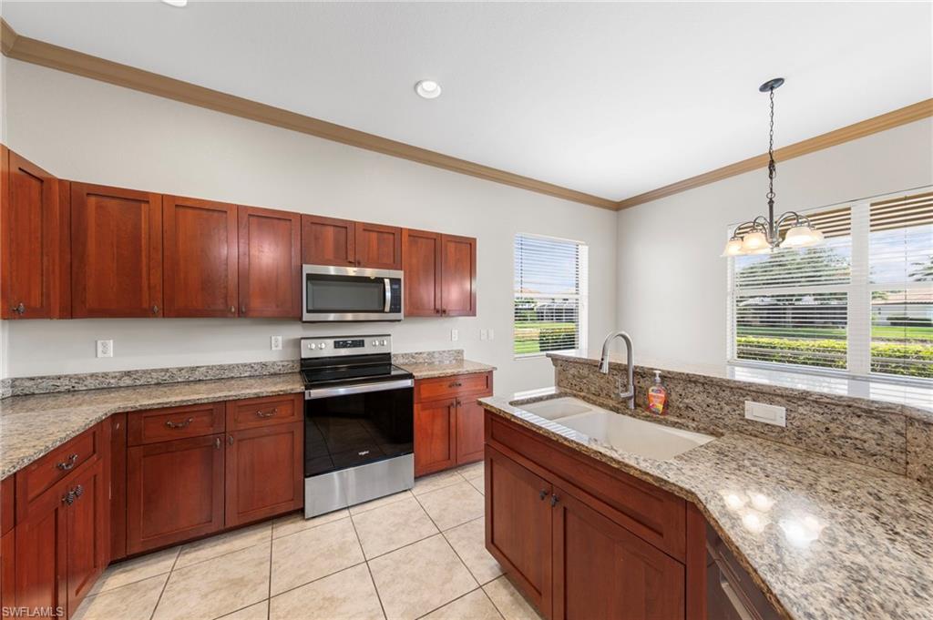 2537 Deerfield Lake Ct Property Photo 19