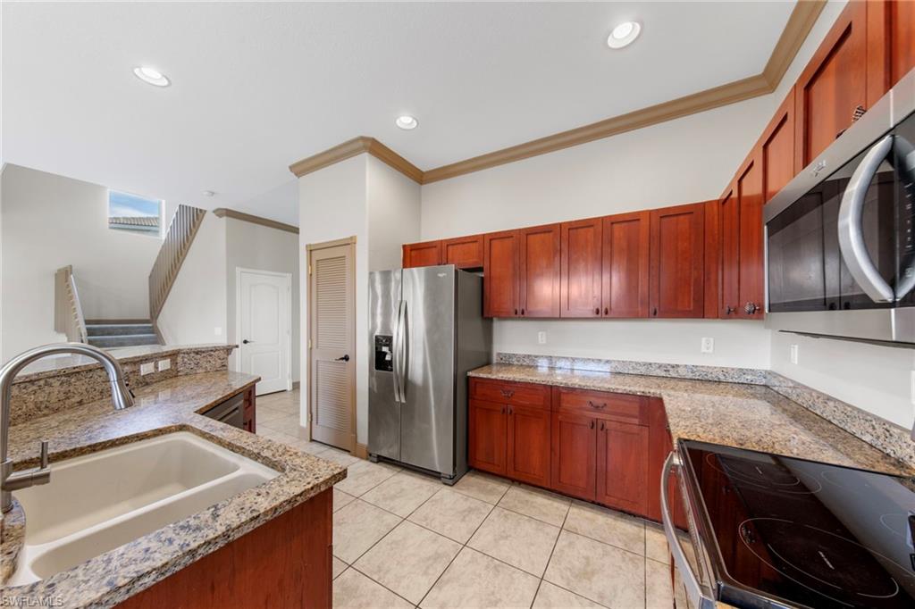 2537 Deerfield Lake Ct Property Photo 20