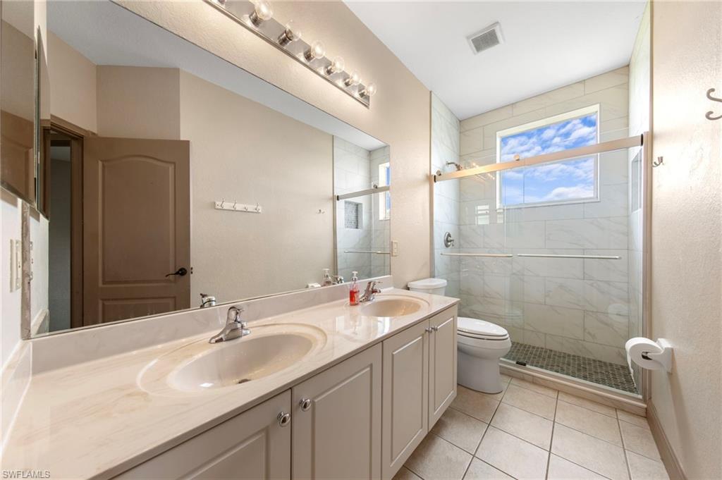 2537 Deerfield Lake Ct Property Photo 28