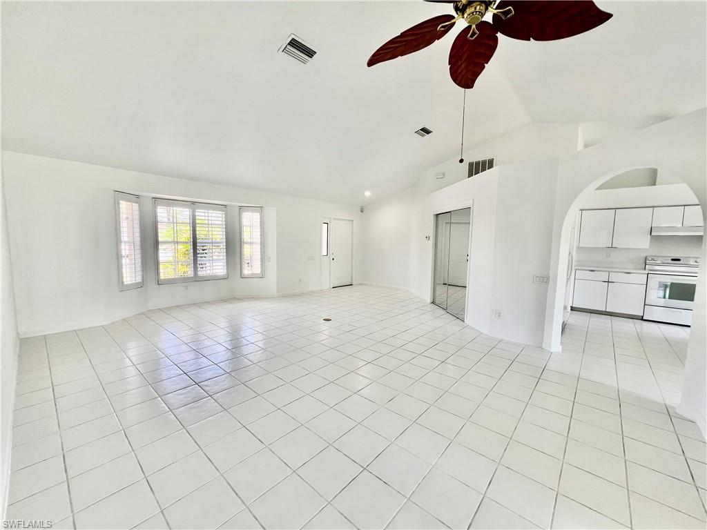 500 Lake Ave Property Photo 4
