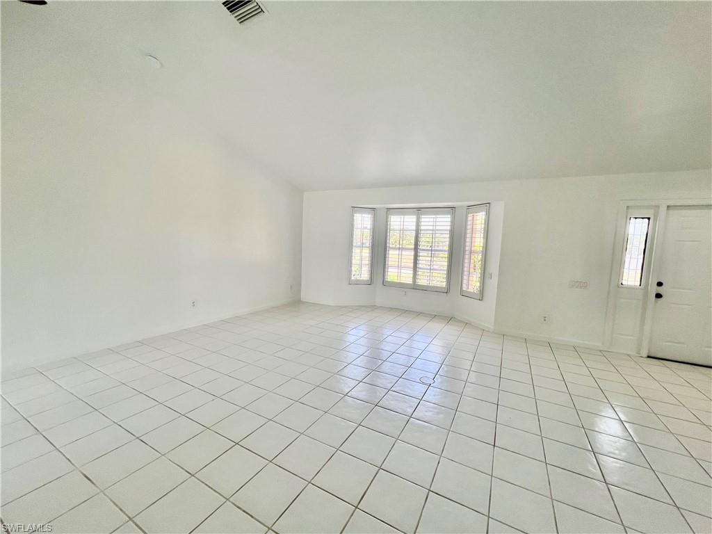500 Lake Ave Property Photo 5