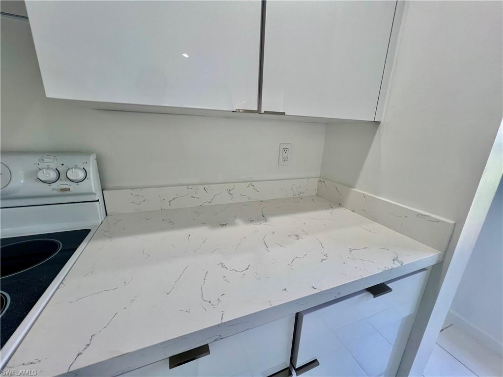 500 Lake Ave Property Photo 12