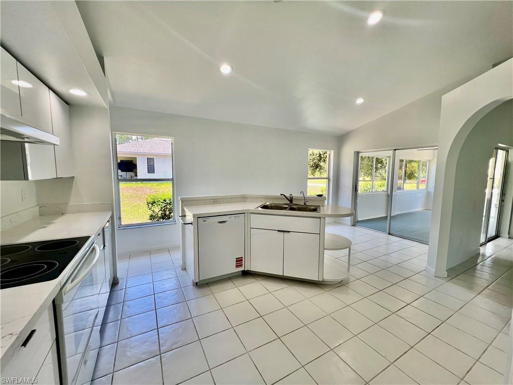 500 Lake Ave Property Photo 14