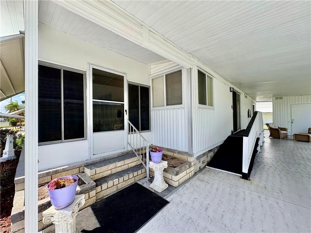 3049 Longview Ln Property Photo 2