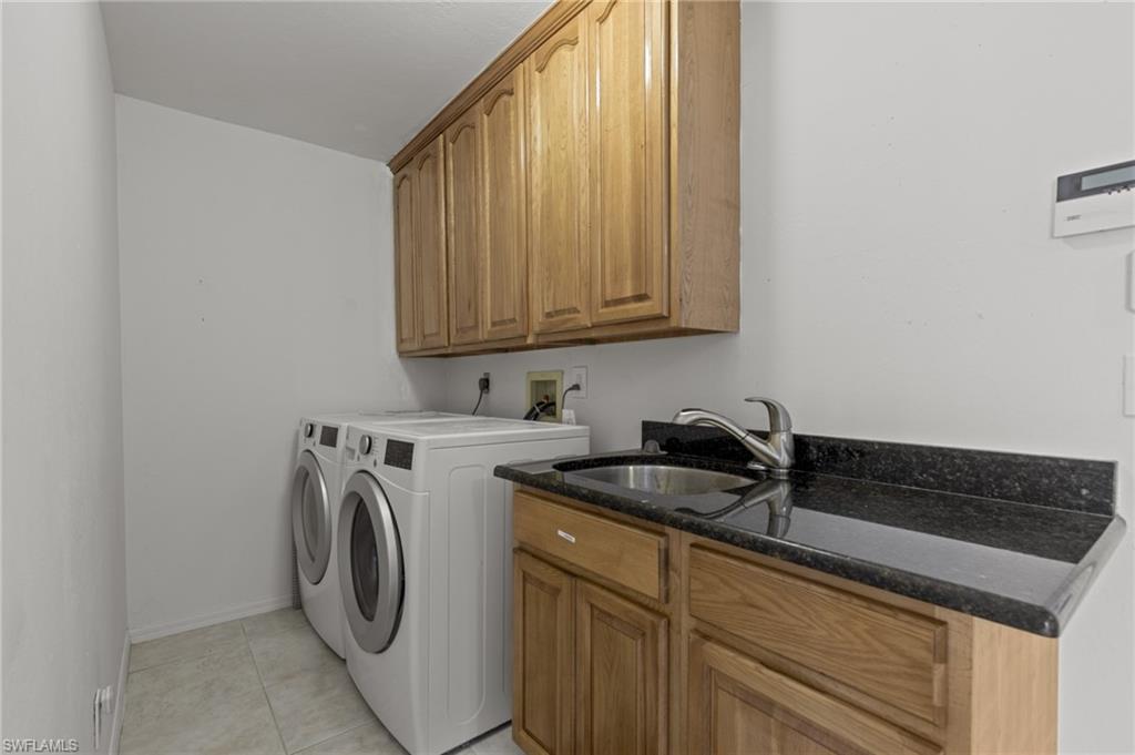 313 Se 6th St Property Photo 32