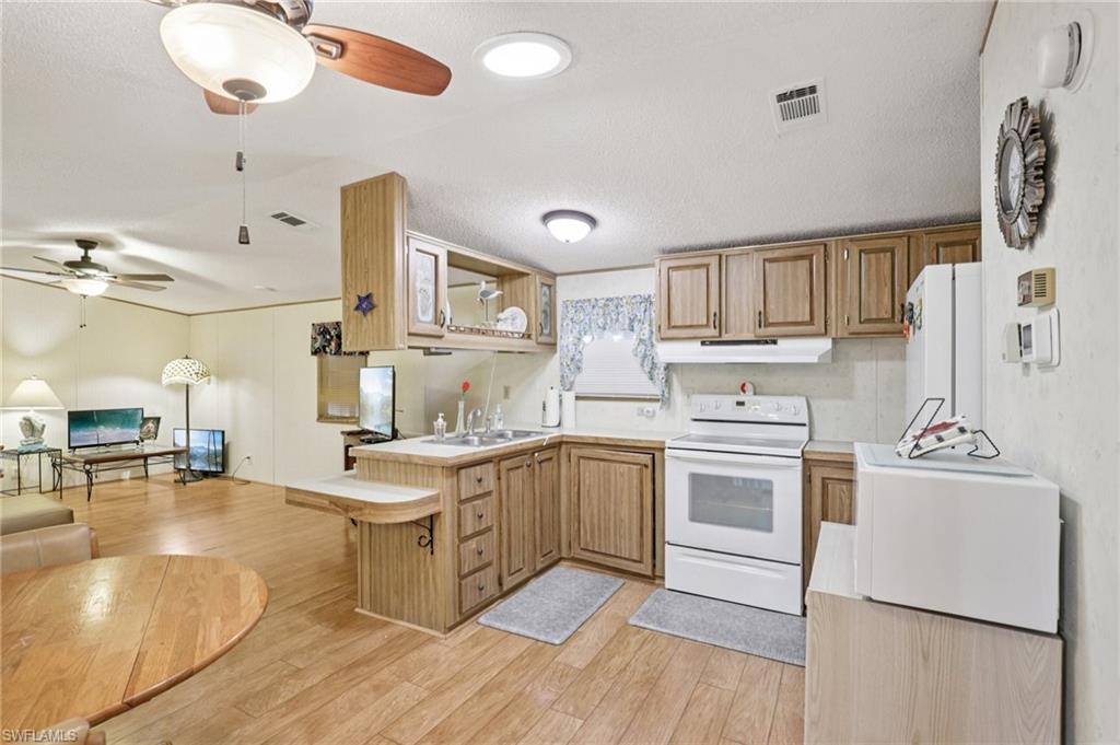 9798 Sugarberry Way Property Photo 12