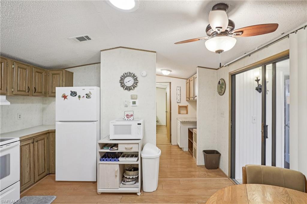 9798 Sugarberry Way Property Photo 14