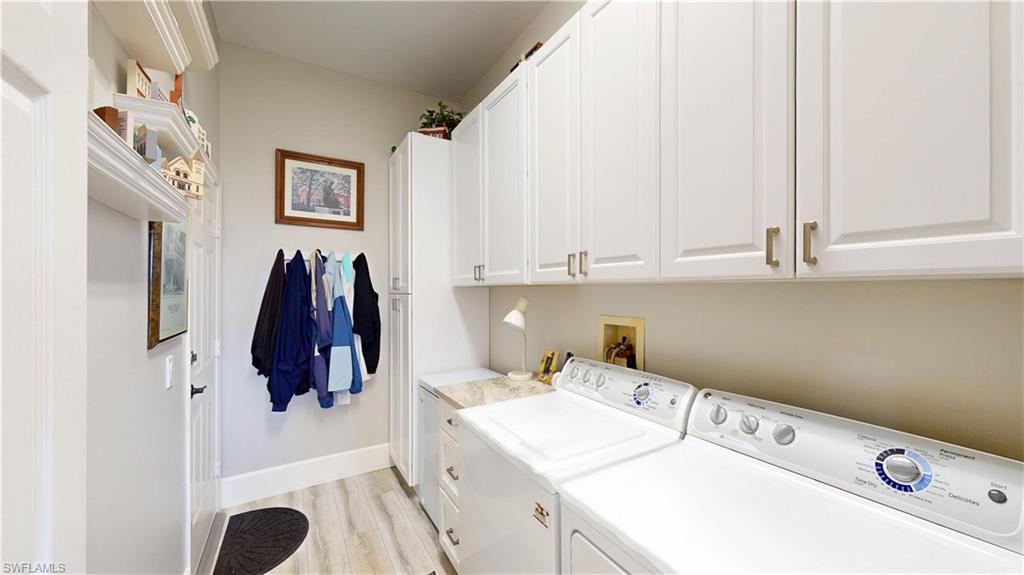16137 Edgemont Dr Property Photo 20