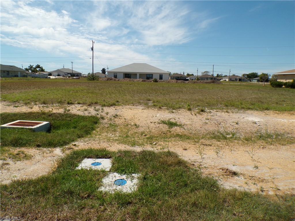 1816 Ne 8th Pl Property Photo 5