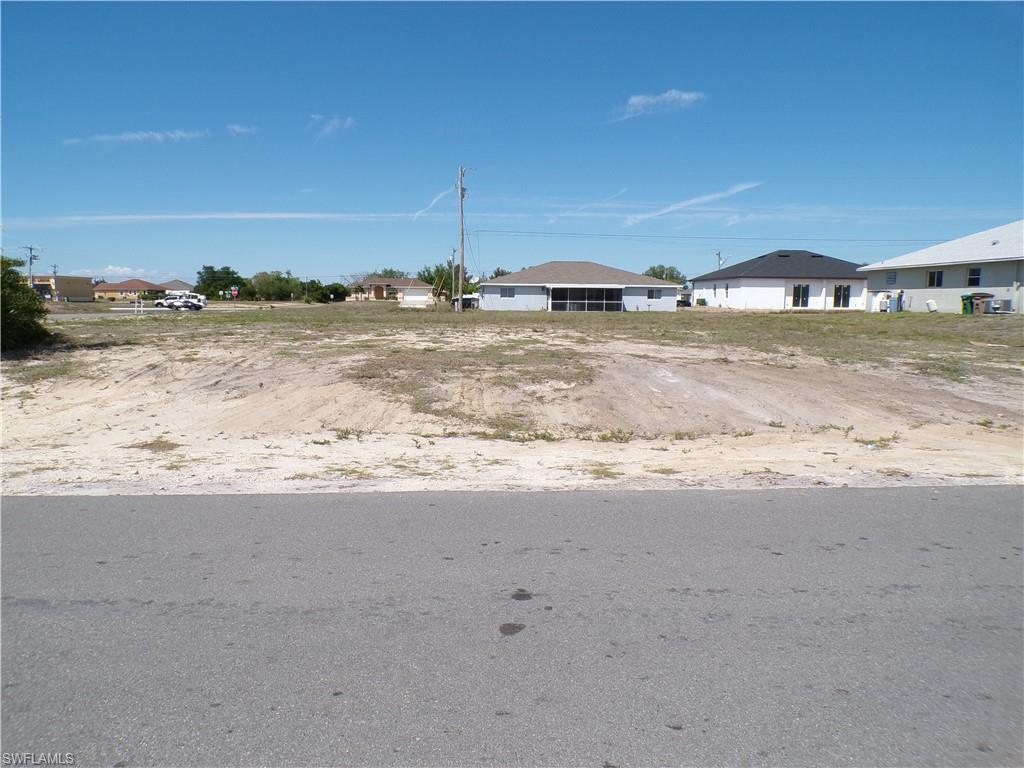 821 Ne 15th Ln Property Photo 16
