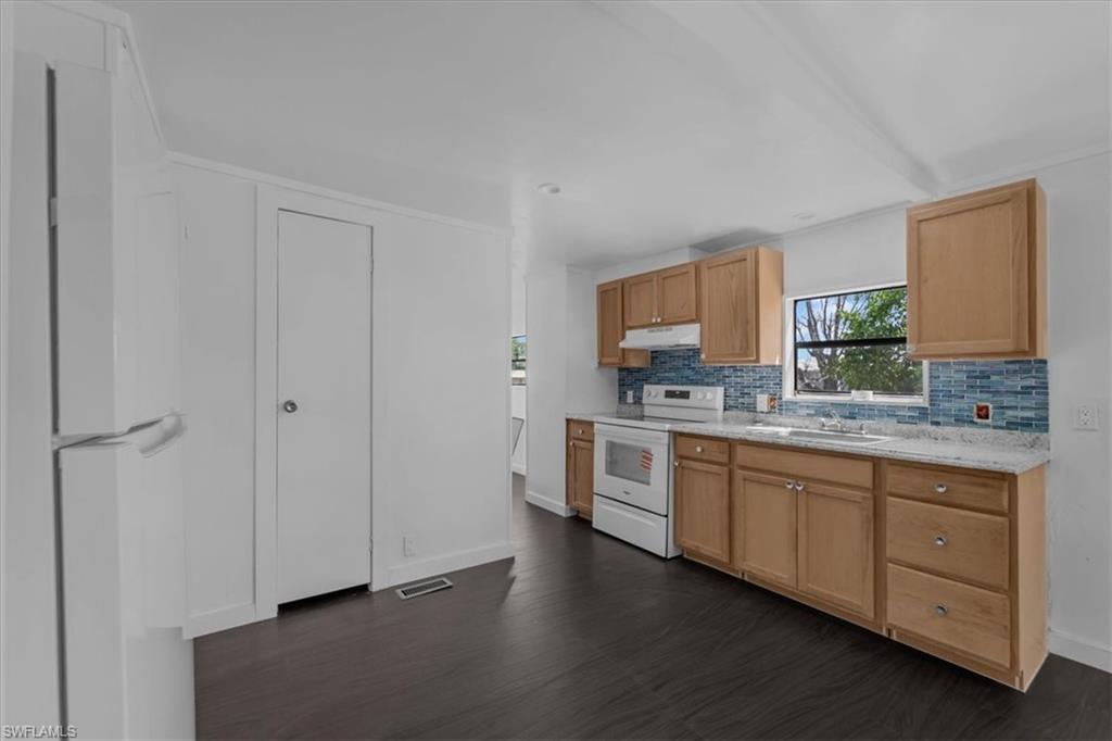 428 Avenue D Nw Property Photo 29