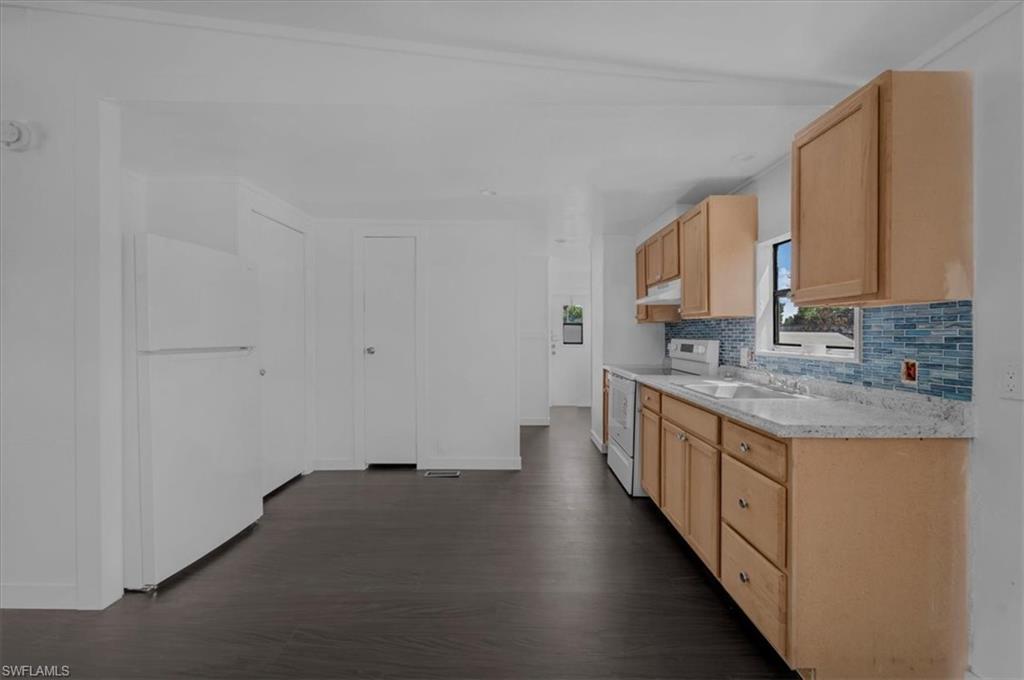 428 Avenue D Nw Property Photo 34