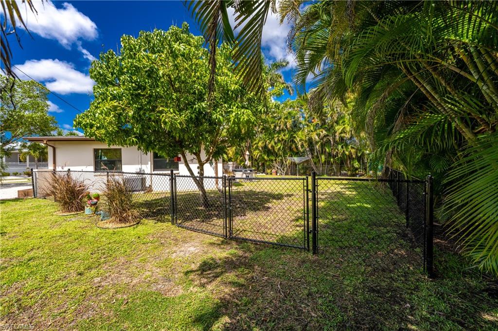 312 Mcgregor St Property Photo 42