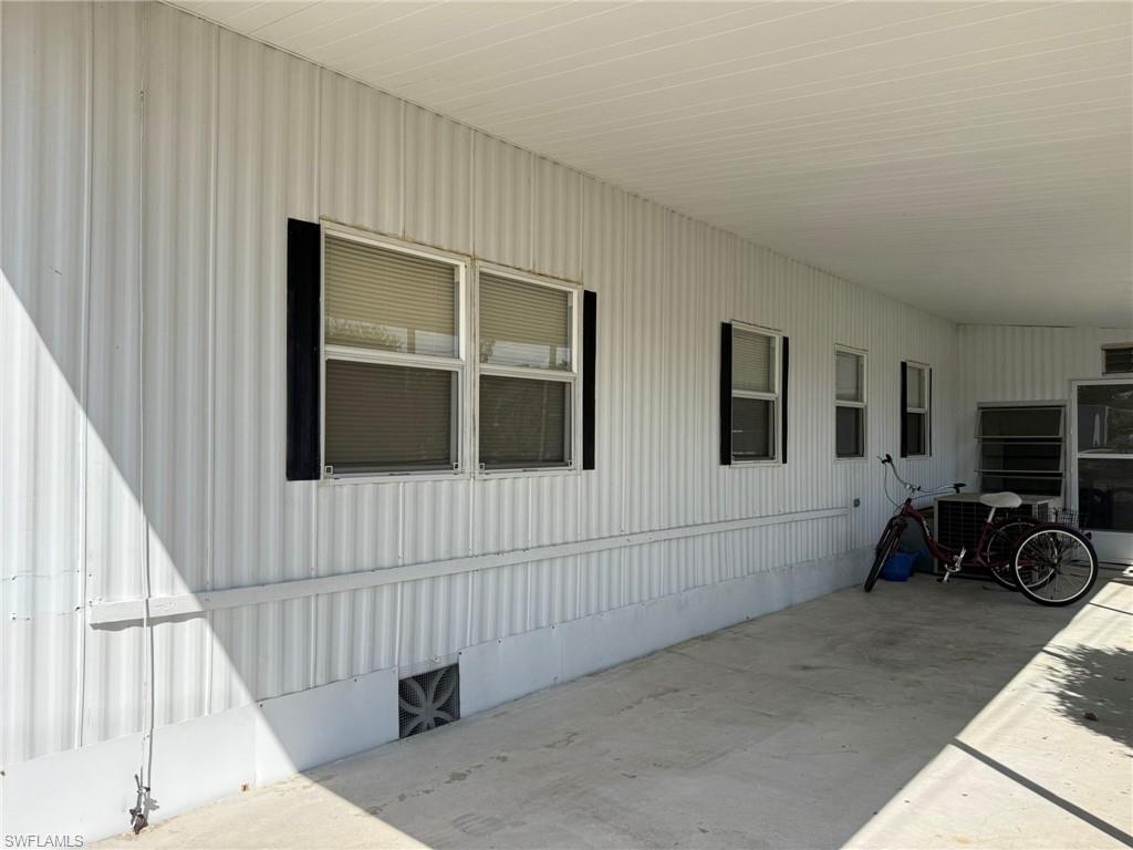 120 Lantern Pl Property Photo 6