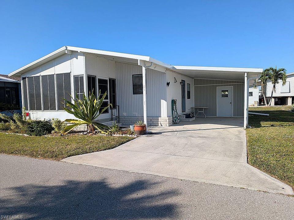 4978 Mullette LN Property Photo 1