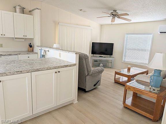 4978 Mullette Ln Property Photo 4