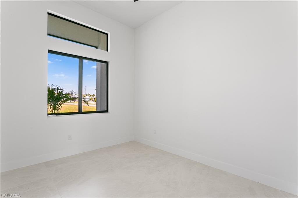3300 Nw 1st Ter Property Photo 14