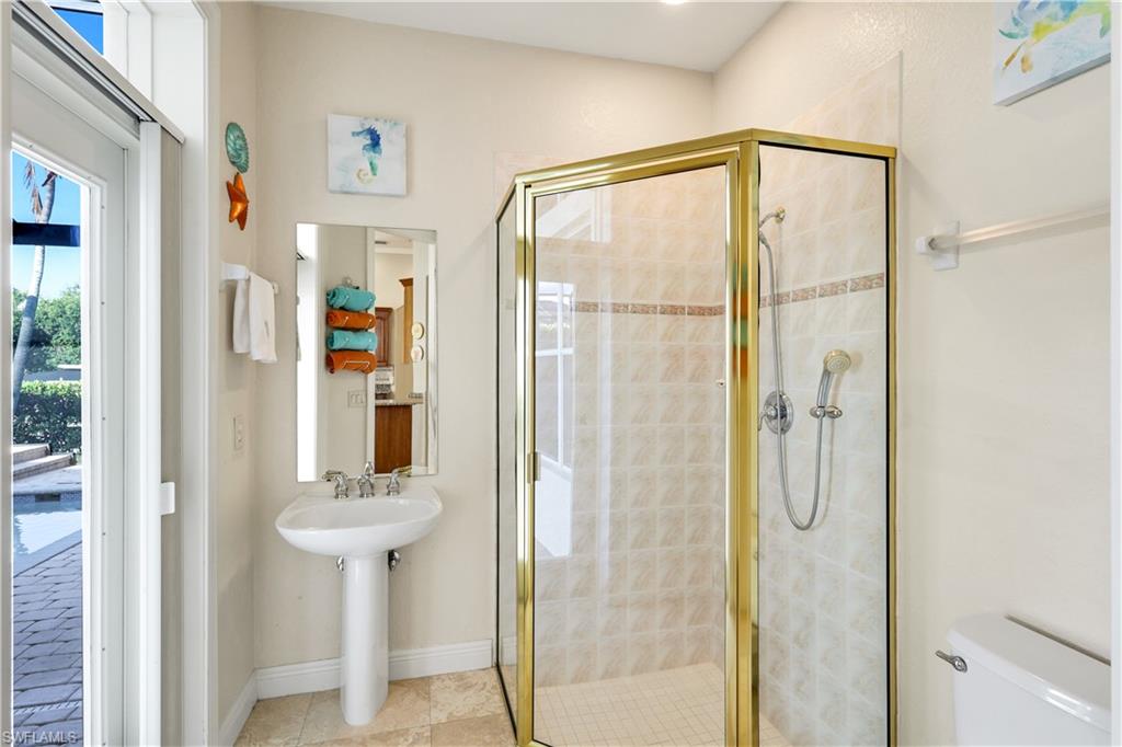 15930 Catalpa Cove Dr Property Photo 25