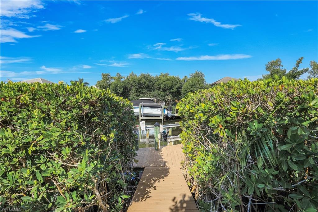 15930 Catalpa Cove Dr Property Photo 40