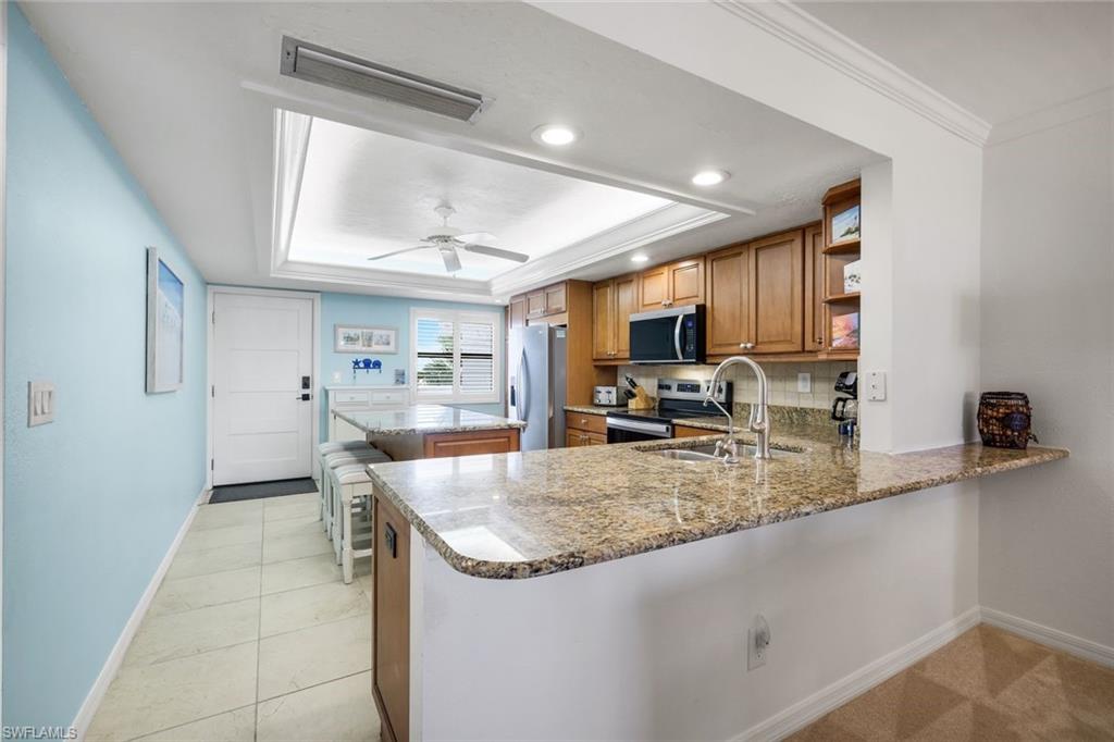 2445 W Gulf Dr 32e Property Photo 10