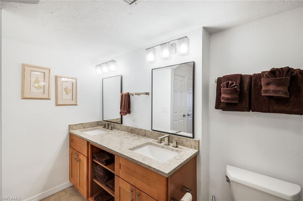 2445 W Gulf Dr 32e Property Photo 18