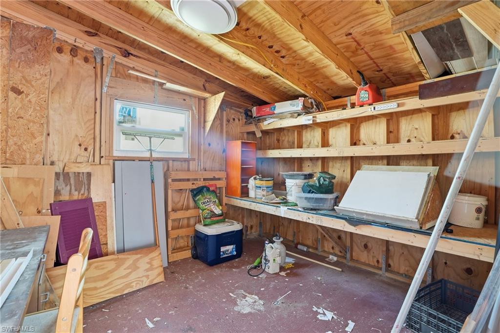 2405 Zoysia Ln Property Photo 25