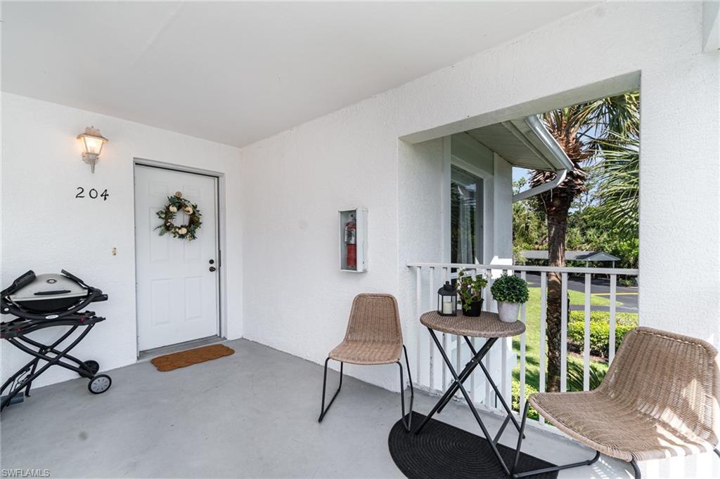1160 Sarah Jean Cir D204 Property Photo 3