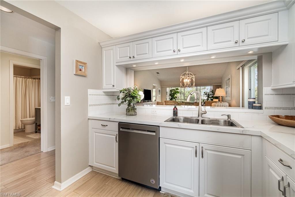 1160 Sarah Jean Cir D204 Property Photo 6