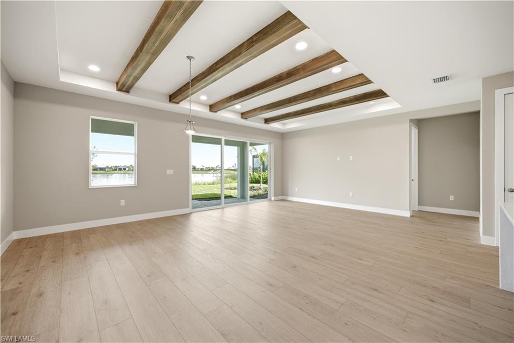 16052 Preservation Blvd Property Photo 6