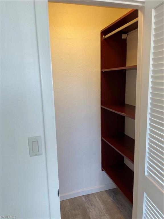 4906 Victoria Dr 313 Property Photo 14