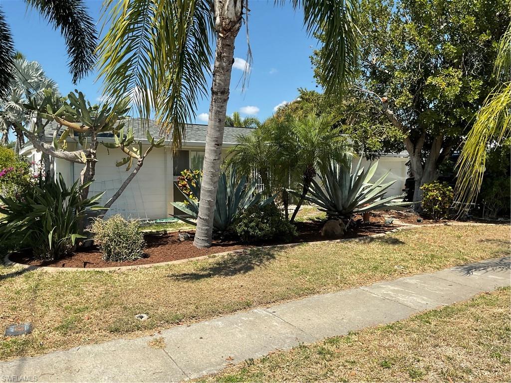 4617 Forest Glen Dr Property Photo 1