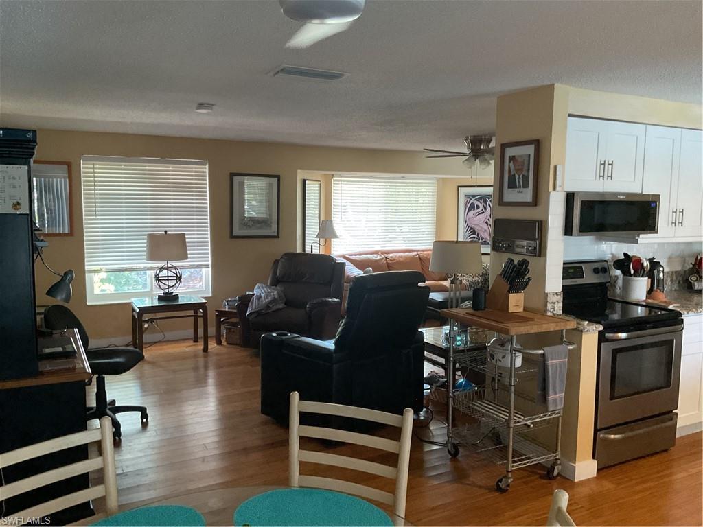 4617 Forest Glen Dr Property Photo 25