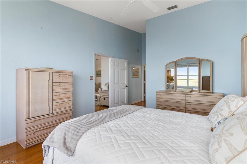 200 Harbor Walk Dr 354 Property Photo 22