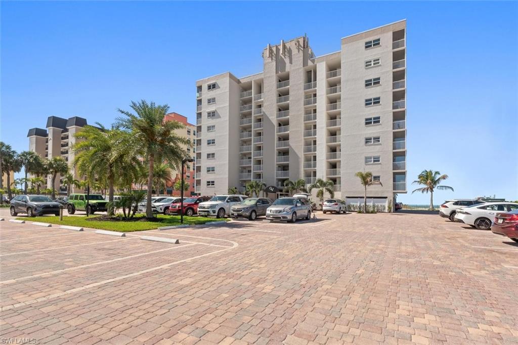 500 Estero Blvd 695 Property Photo 15