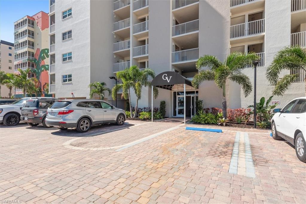 500 Estero Blvd 695 Property Photo 17