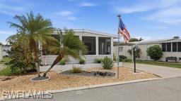 450 N Snead Dr Property Photo 23