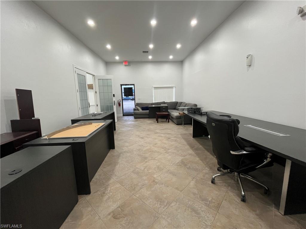 954 Country Club Blvd A Property Photo 7