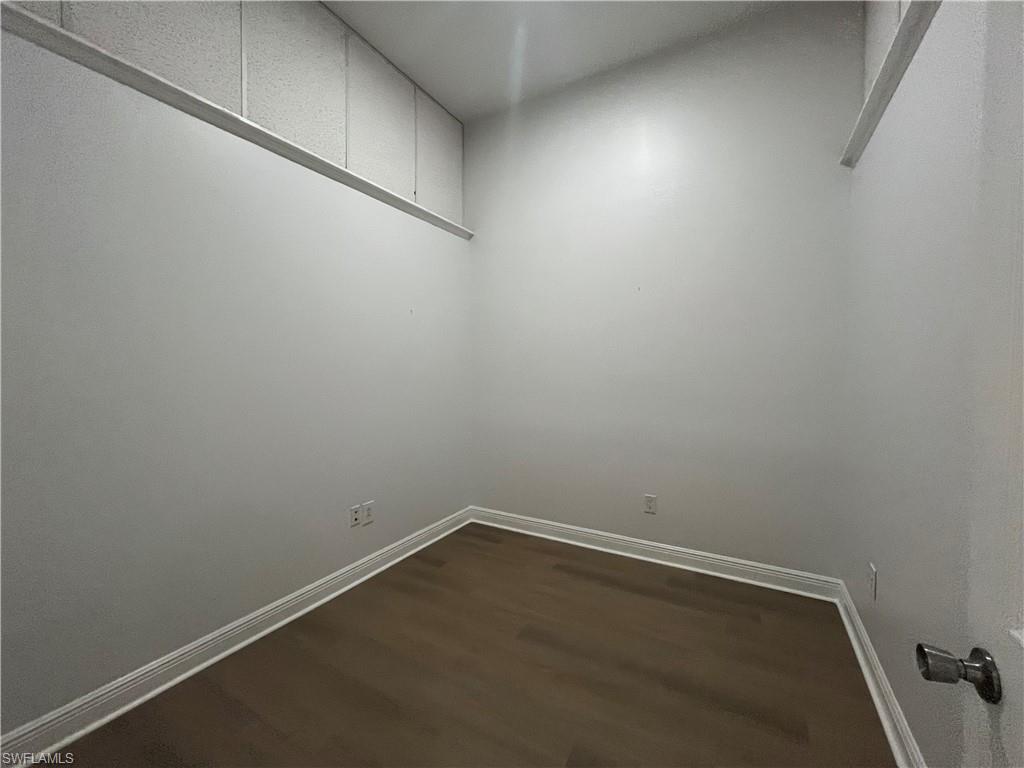 954 Country Club Blvd A Property Photo 8