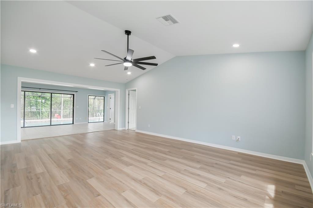 6686 Kestrel Cir Property Photo 4