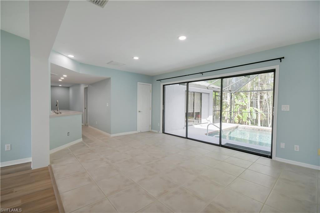 6686 Kestrel Cir Property Photo 6