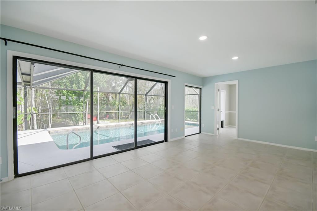 6686 Kestrel Cir Property Photo 7