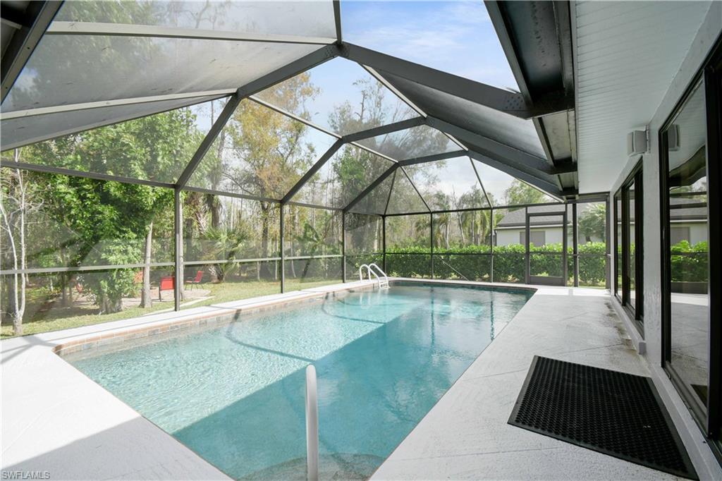 6686 Kestrel Cir Property Photo 17
