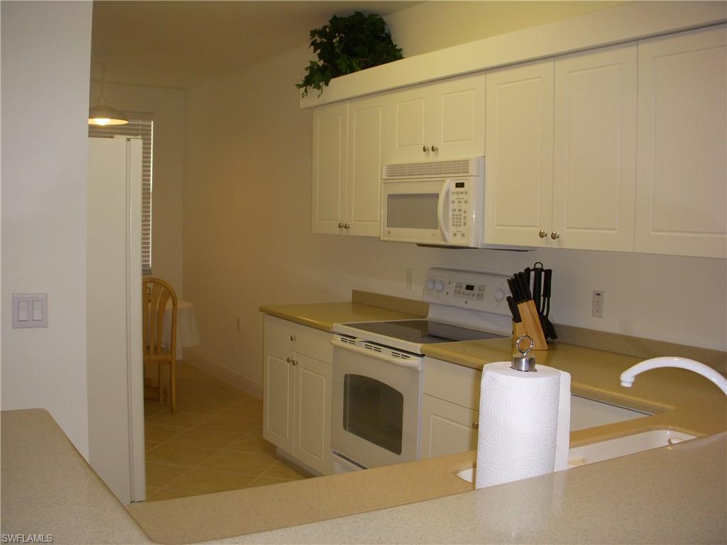 11021 Gulf Reflections Dr 303 Property Photo 8