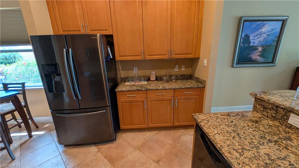 15359 Yellow Wood Dr Property Photo 11