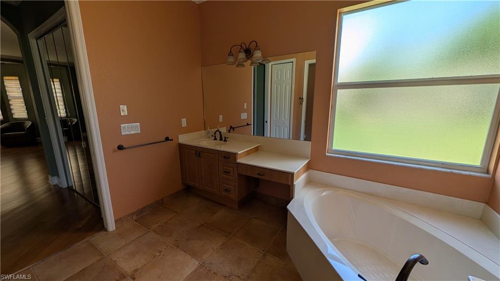 15359 Yellow Wood Dr Property Photo 13