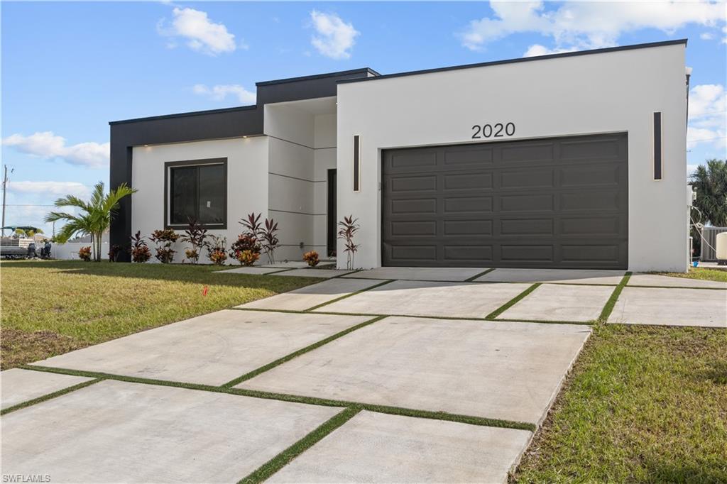 2020 Tropicana Pkwy W Property Photo 4