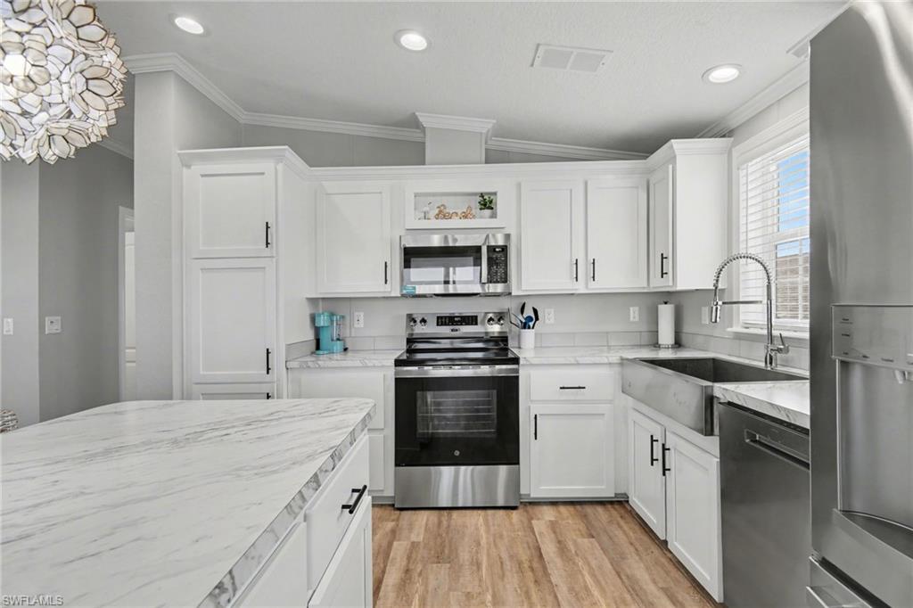 17770 Bryan Ct Property Photo 10