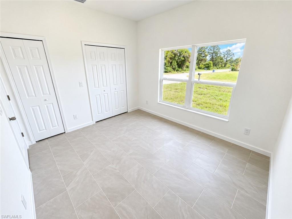 764 Santa Lucia Ave S Property Photo 9